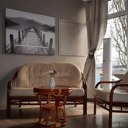 Miramar فندق سوبوت