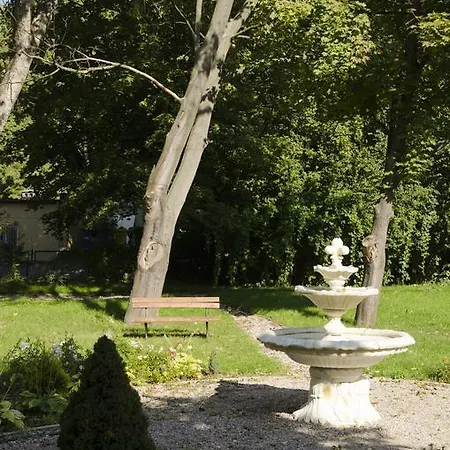 Miramar ホテル 2*